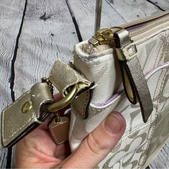 Coach Gold Metallic and Cream Crossbody Bag. - Picture 2 of 11